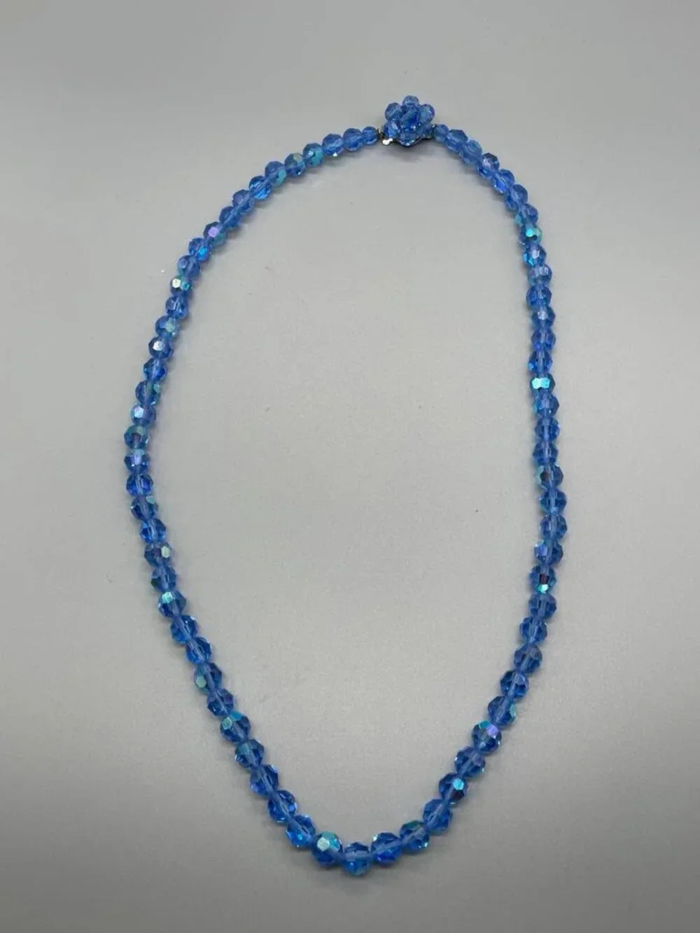 VTG Sparkling Blue Faceted Crystal Glass Beads Long Necklace Decorative Clasp